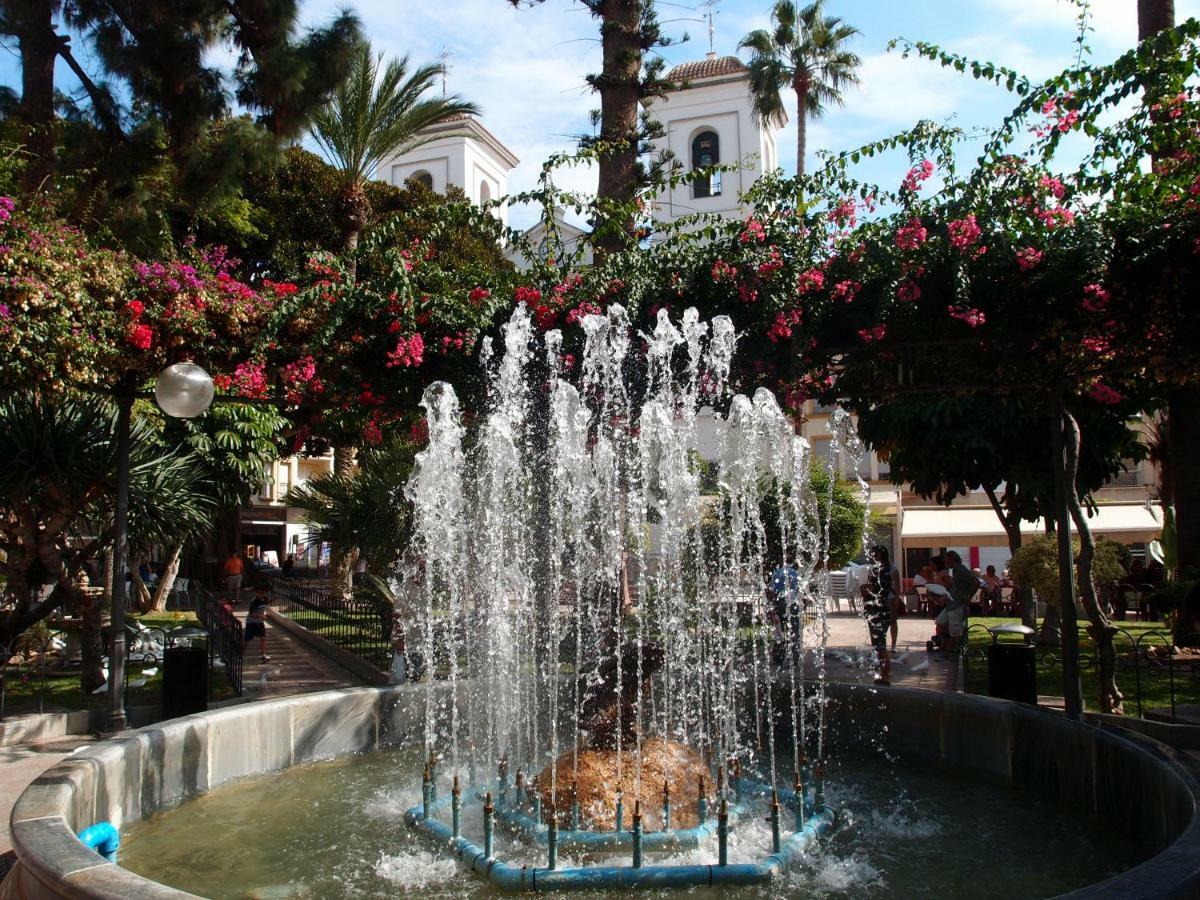Águilas Apartamento Tranquilo Cerca De Buena Piscina Y Con Buen Aire Acondicionado מראה חיצוני תמונה