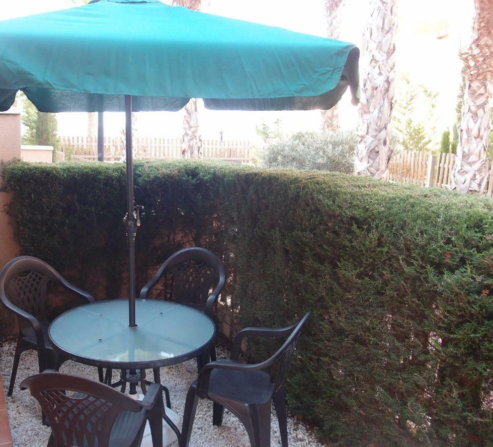 Águilas Apartamento Tranquilo Cerca De Buena Piscina Y Con Buen Aire Acondicionado מראה חיצוני תמונה