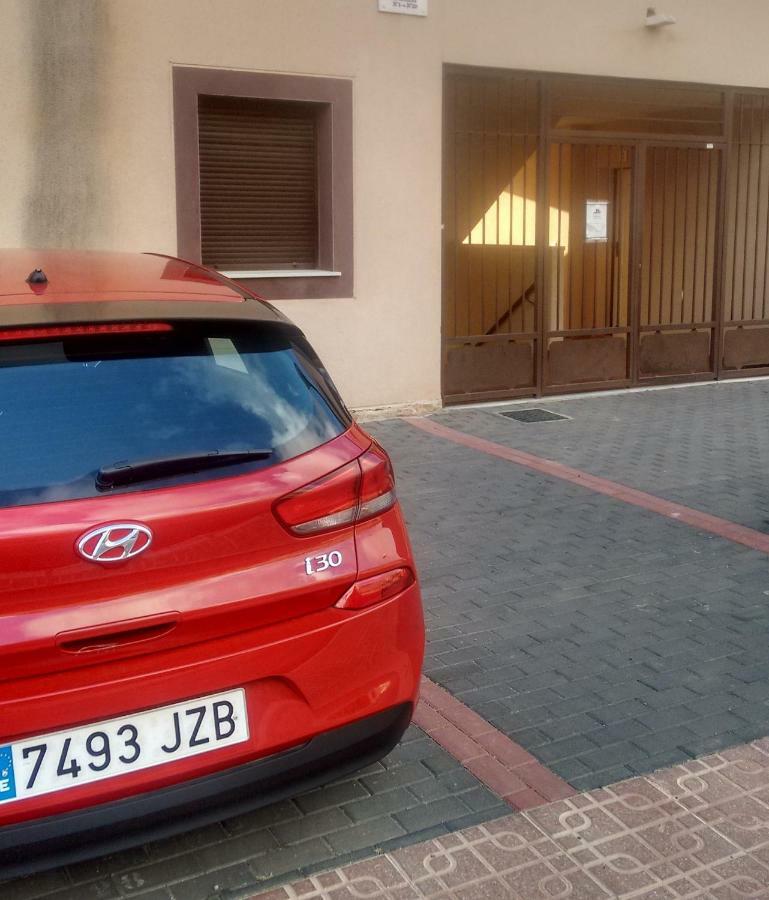 Águilas Apartamento Tranquilo Cerca De Buena Piscina Y Con Buen Aire Acondicionado מראה חיצוני תמונה